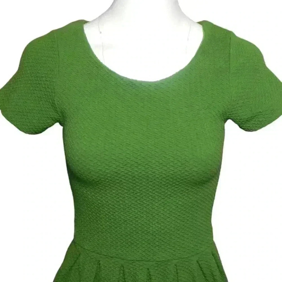 Ganni Green Textured Mini Dress Size XS Stretch Knit Pleated Coquette Party - Picture 2 of 7